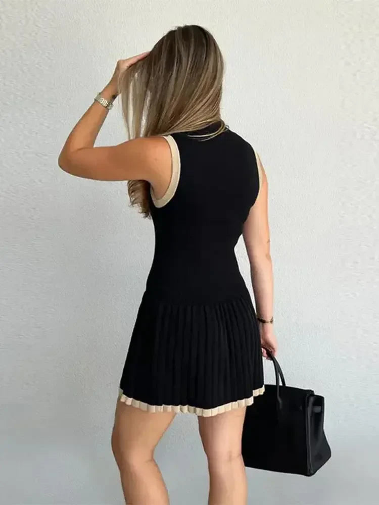 Vestido Curto Elegante Tricot Plissado Moderna Gabi