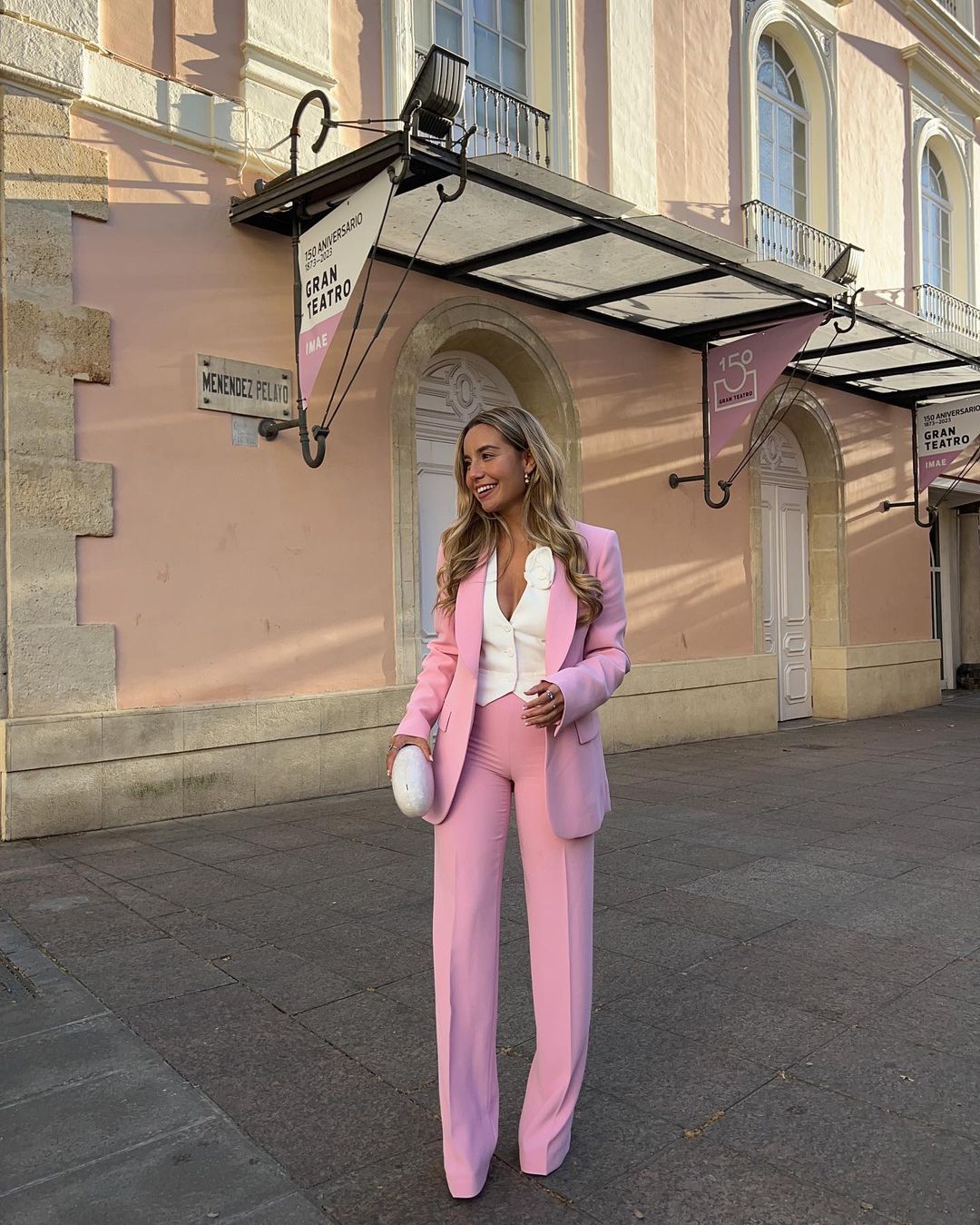 Conjunto Feminino Alfaiataria Blazer e Calça Capelani®️