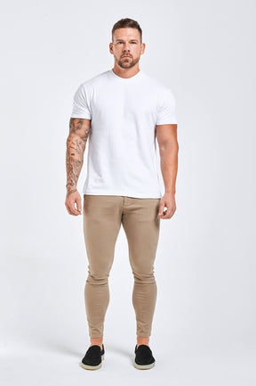 PREMIUM BASICS T-SHIRT - WHITE